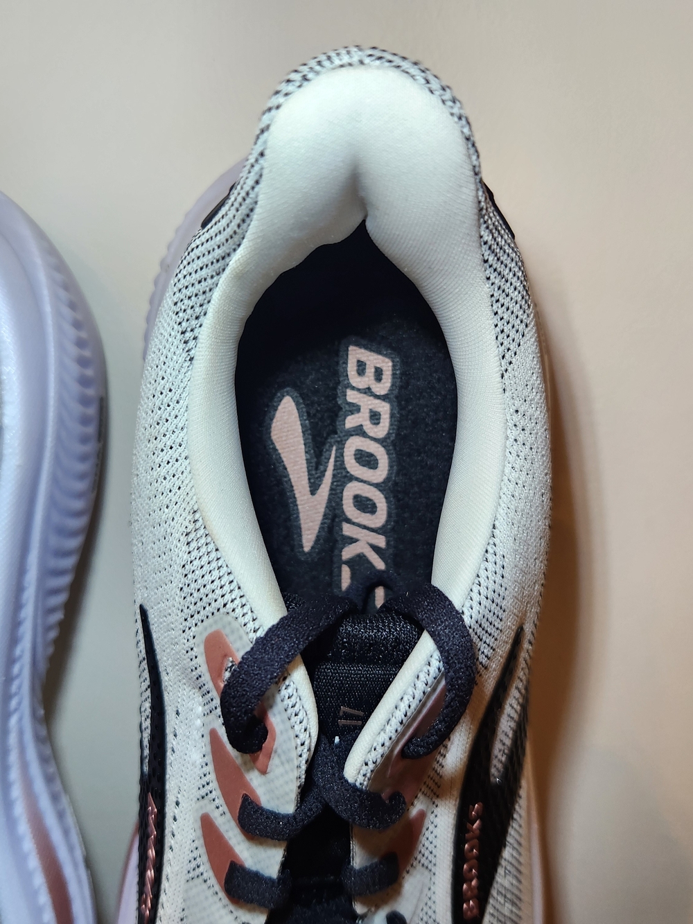 Brooks Ghost 17 Running Shoes Womens Size 8.5 - Picture 5 of 11